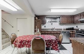2-комнатный дом в городе в Норт-Йорке, Канада за C$1 578 000
