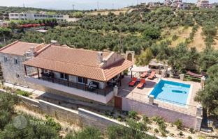 3-комнатная вилла 243 м² в Ханье за 1 300 000 €