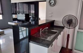 1-комнатные апартаменты в кондо в Бангкоке, Таиланд за 139 000 €