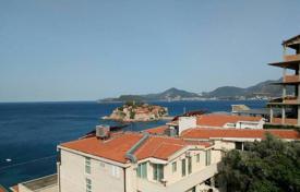 Уютные апартаменты с тремя террасами и видом на море, Свети-Стефан, Будва, Черногория за 330 000 €