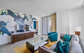 2-комнатные апартаменты в кондо 84 м² в Коллинз-авеню, США за $655 000