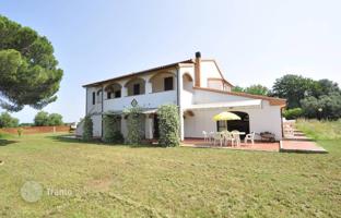 10-комнатная вилла 331 м² в Кампилья-Мариттима за 850 000 €