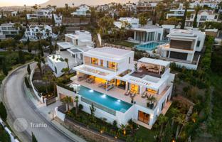 14-комнатная вилла 716 м² в Бенаависе за 5 750 000 €