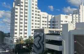 Кондоминиум в Майами-Бич, США за $500 000
