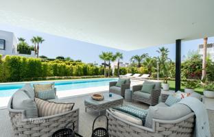 11-комнатная вилла 514 м² в Нуэва Андалусии за 3 495 000 €