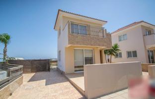 3-комнатная вилла 133 м² в Фамагусте за 375 000 €