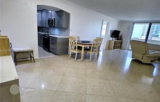 2-комнатная квартира в кондо 102 м² в Халландейл Бич за $397 000
