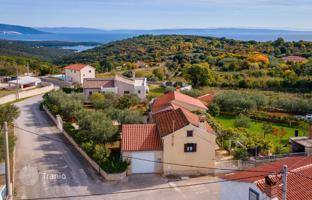 5-комнатный дом 155 м² в Kavran за 440 000 €