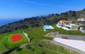 Потрясающая вилла с бассейном, теннисным кортом и видом на море в Чипрессе, Лигурия, Италия за 4 800 000 €