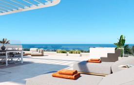Пентхаусы с просторными террасами и видом на море в новой закрытой резиденции, Эстепона, Испания за 908 000 €