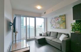 Квартира на Харбор-стрит, Олд Торонто, Торонто,  Онтарио,   Канада за C$931 000