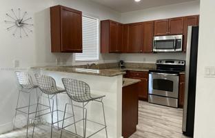 3-комнатный дом 174 м² в Дорале за $695 000
