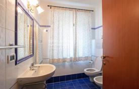 15-комнатный коттедж в Барберино-ди-Муджелло, Италия за 1 150 000 €