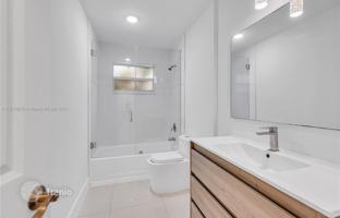 3-комнатный дом 236 м² в Майами за $1 099 000