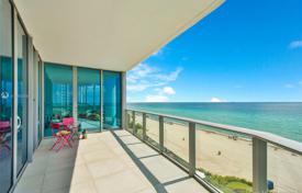 Элитные апартаменты с видом на океан в резиденции на первой линии от пляжа, Санни Айлс Бич, Флорида, США за $2 200 000