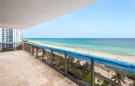 Солнечная трехкомнатная квартира прямо на пляже в Майами-Бич, Флорида, США за $1 330 000