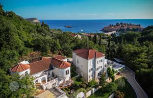 9-комнатная вилла 485 м² в Свети-Стефане за 8 000 000 €