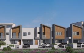 Новый комплекс таунхаусов в престижном районе, Ороклини, Кипр за От 325 000 €