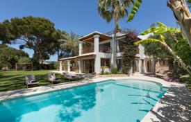 Двухэтажная вилла с бассейном, тренажерным залом и зонами отдыха в эксклюзивном районе, рядом с пляжами, Ибица, Испания за 5 400 000 €