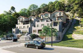 Апартаменты в новом ЖК с видом на море, на первой линии, Опатово, Тиват, Черногория за 287 000 €