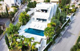 Великолепная трёхэтажная вилла с бассейном, садом и видом на море в Краниди, Пелопоннес, Греция за 3 500 000 €