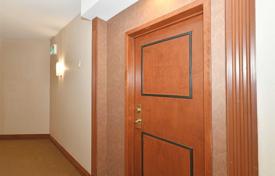 1-комнатная квартира в Янг-стрит, Канада за C$868 000