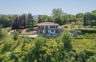 17-комнатная вилла 489 м² в Кьюзи за 825 000 €