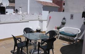 Меблированные апартаменты с террасой, в резиденции с парковкой, 100 метров до пляжа, Торремолинос, Малага, Испания за 180 000 €