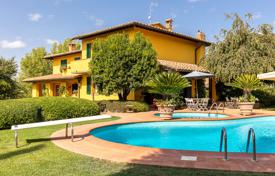 Четырехэтажная вилла с бассейном и садом в Марчалла, Тоскана, Италия за 1 690 000 €