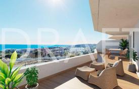Четырехкомнатные апартаменты с видом на море в резиденции с бассейном, Эстепона, Испания за 440 000 €