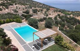 Трёхуровневая вилла с бассейном и прекрасным видом на море в Нафплионе, Пелопоннес, Греция за 1 150 000 €