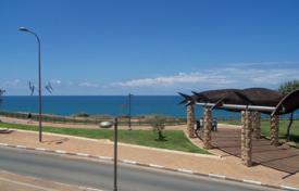 Квартира с панорамным видом на море, на первой линии от побережья, Нетания, Израиль за $800 000