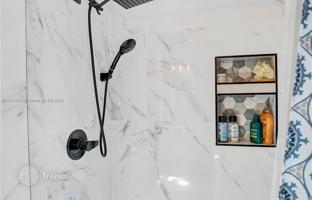 5-комнатный дом 292 м² в Майами за $1 949 000