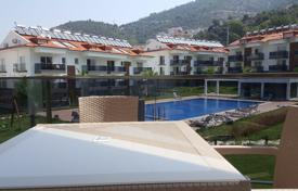 Трехкомнатные апартаменты в резиденции с бассейном, Ташьяка, Турция за $102 000