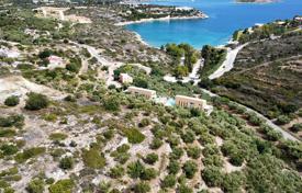 Большой земельный участок недалеко от пляжа в Лутраки, Пелопоннес, Греция за 1 200 000 €