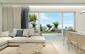 Новый коттедж в жилом комплексе в Торре‑де-ла-Орадада за 345 000 €