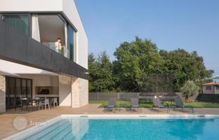 4-комнатная вилла 513 м² в Лижньяне за 1 650 000 €
