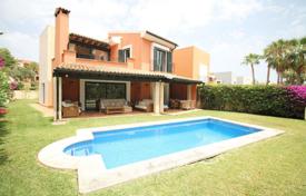 Двухэтажная вилла с бассейном, садом и парковкой в Санта-Понса, Майорка, Испания за 1 250 000 €