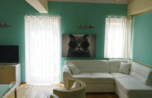 12-комнатный дом 700 м² в Ике. Цена по запросу
