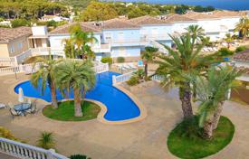 Меблированная трехкомнатная квартира с видом на море в Бенисе, Аликанте, Испания за 235 000 €