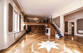 Просторные апартаменты с гаражом в историческом здании, Милан, Италия за 5 800 000 €