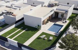 3-комнатная вилла 279 м² в Сан-Мигель-де-Салинасе за 430 000 €