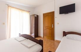 9-комнатный коттедж 201 м² в Сутоморе, Черногория за 295 000 €