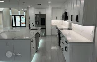 5-комнатный дом 595 м² в Форт Майерсе за $1 599 000