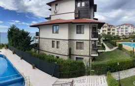Прекрасная трехкомнатная квартира с видом на море + паркоместо в Порто Парадизо в Святом Власе, Болгария. 75 м² # за 220 000 €
