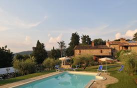 Фермерский дом с бассейном и барбекю, Пассиньяно-суль-Тразимено, Италия за 790 000 €