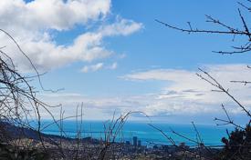 Большой земельный участок с панорамным видом на море, горы, Батуми и Кобулети за 599 000 €
