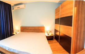 Двухкомнатный апартамент в комплексе на первой линии Олимпия Бич в Равде, 77, 82 м² за 87 000 €