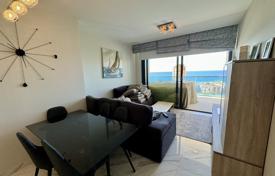Трёхкомнатная квартира с красивым видом на море в Бенидорме, Аликанте, Испания за 549 000 €