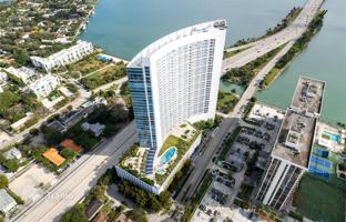 2-комнатная квартира в кондо 135 м² в Эджуотере (Флорида) за $999 000